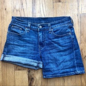 ✨SALE✨ Levi’s Shorts
